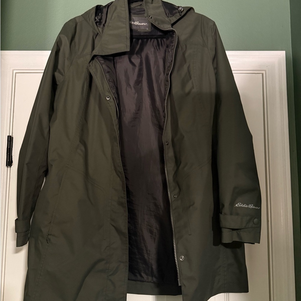 Eddie Bauer Women's Green Raincoat